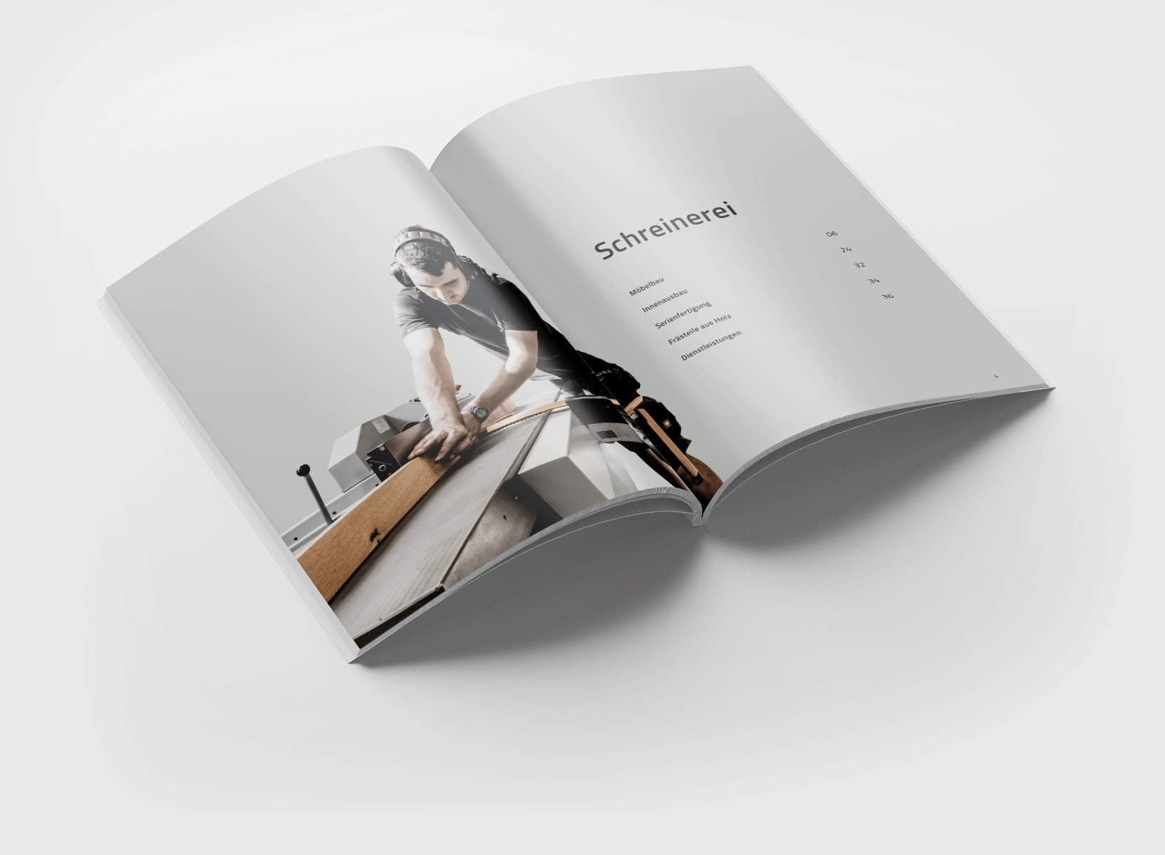 09_Broschüre_open_01